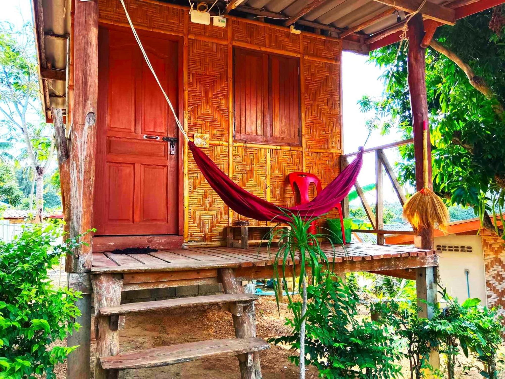 Asama Bungalow Ko Lanta Exteriör bild